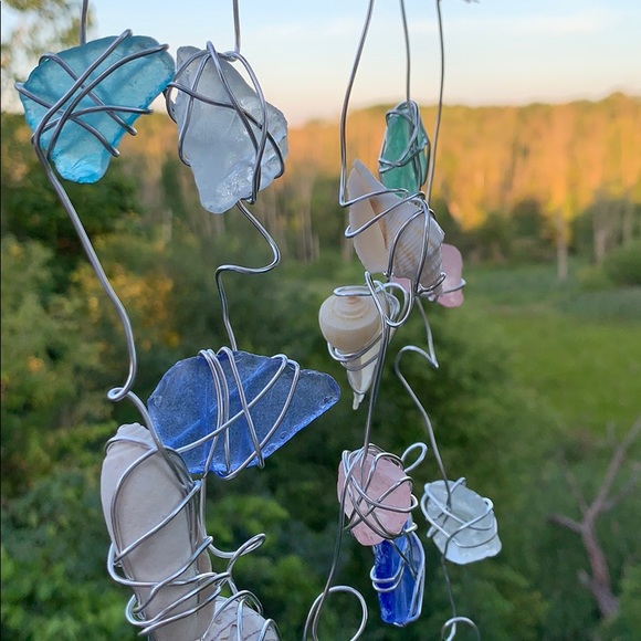 Beach sea glass seashells suncatcher wind chime #3 aqua amber pink blue clear - Picture 13 of 16